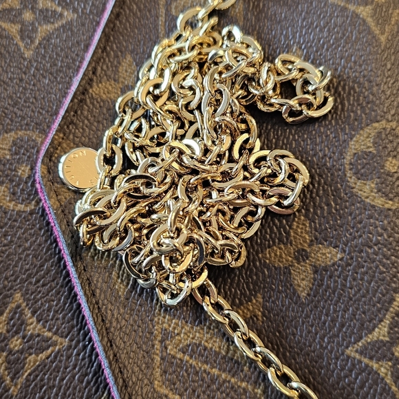 Louis Vuitton Felicie Pochette - Picture 12 of 12